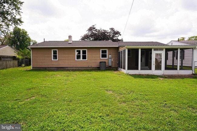 Foto del edificio - 737 Magnolia Dr