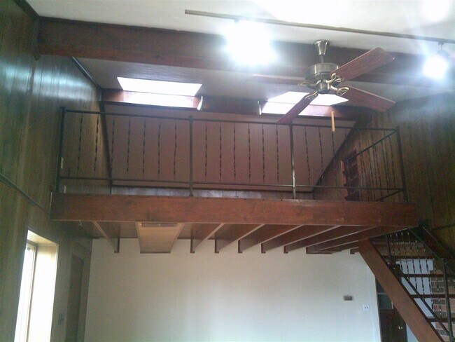 Foto del edificio - 7304 NW Compass Dr
