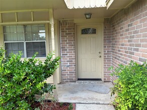 Building Photo - 16230 Cutten Rd