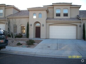 Building Photo - 658 N 380 W