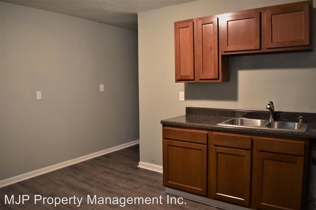 Building Photo - 2 br, 1 bath Apartment - 1817 Jackson St