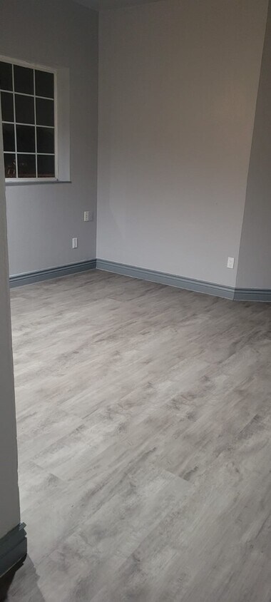 Family Room w Dinning - 435 C St
