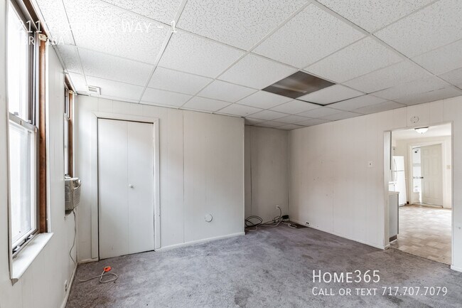 Building Photo - Move in Special for this 1 bedroom apartme...