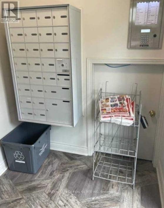 Photo du bâtiment - 26 Spencer St E