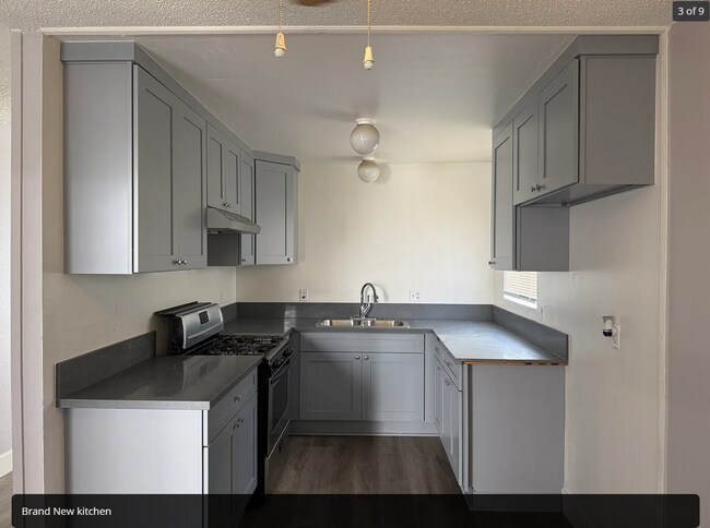Foto del edificio - 2154 W Brownwood Ave