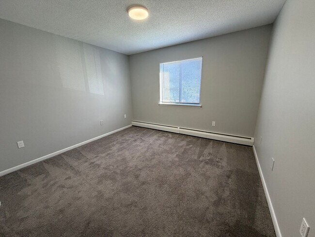 Interior Photo - Avon Woods Apartments