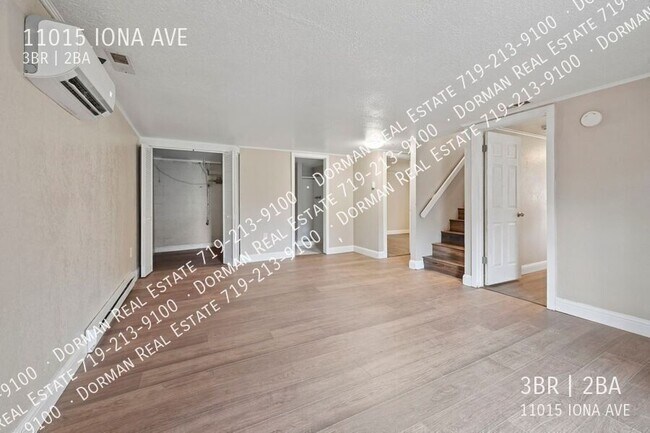 Foto del edificio - 11015 Iona Ave