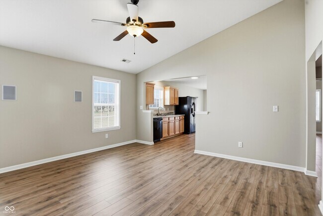 Foto del edificio - 5561 Wild Horse Dr