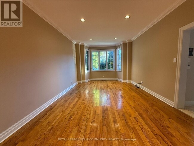 Building Photo - 238 Horsham Ave