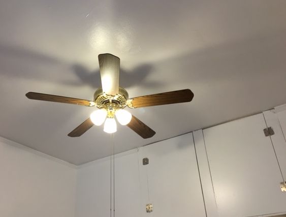 Foto del edificio - 605 E 11th St