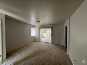 Building Photo - 1541 Linnbaker Ln