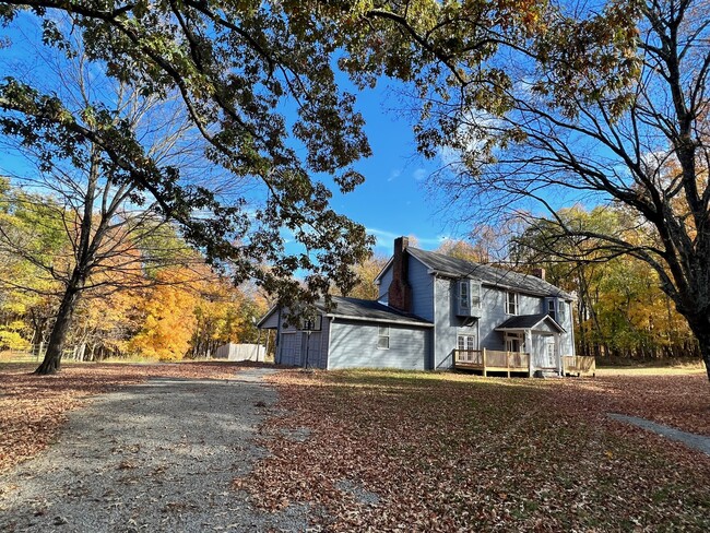 Building Photo - 325 Stroud Rd