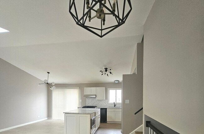 Foto del edificio - 1149 N Cardinal Dr