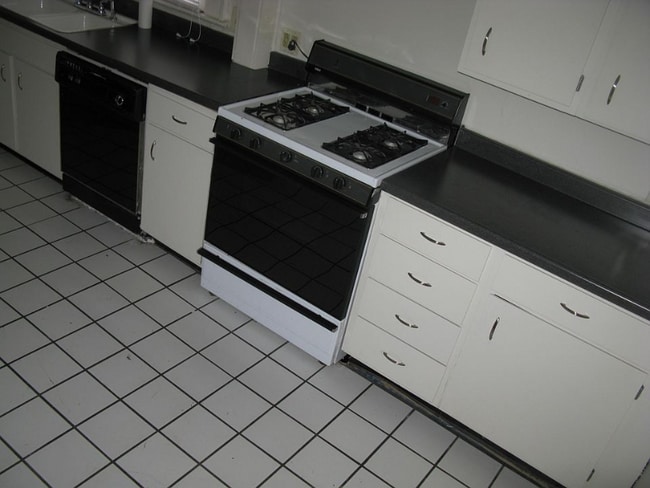 Foto del edificio - 515 E Tremont Ave