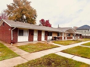 Building Photo - 290 North Ave