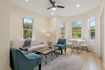 Foto del edificio - 3417 Washington St