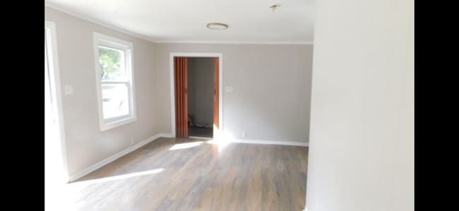 Building Photo - 725 Virginia Ave