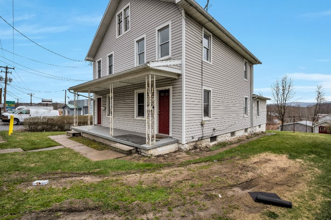 Building Photo - 325 S Keyser Ave
