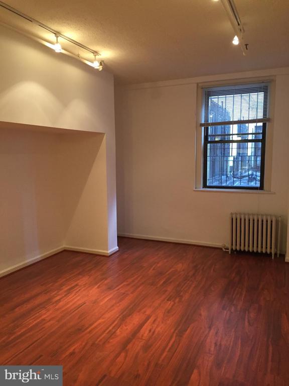 Building Photo - 1324 Locust St