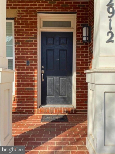 Foto del edificio - 12912 Brickyard Blvd