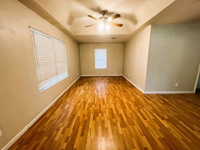 Foto del edificio - 5008 Drexel Ave