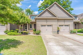 Building Photo - 74 Cypress Cir