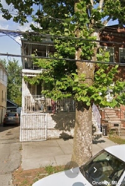 Foto principal - 226 Pugsley Ave
