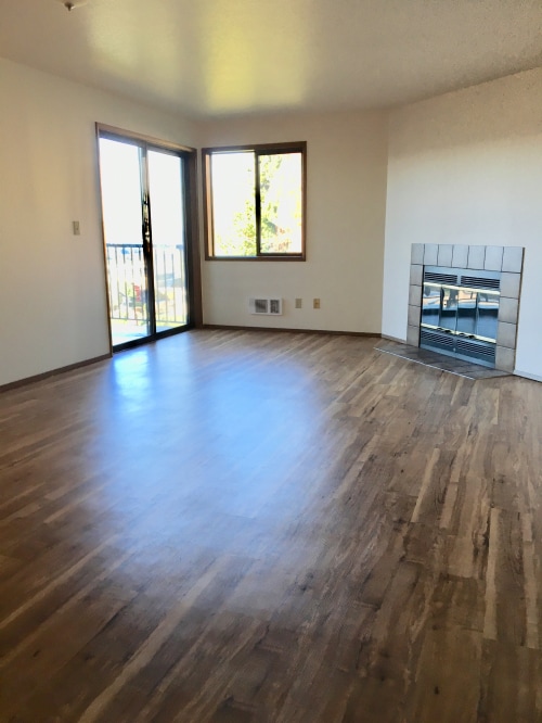 Building Photo - TANGLEWOOD - 1 bedroom