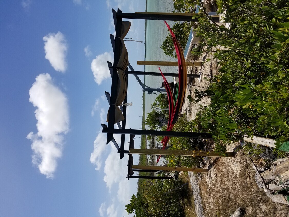 620 Carolyn Ave Unit 1, Summerland Key, FL 33042 Apartments in