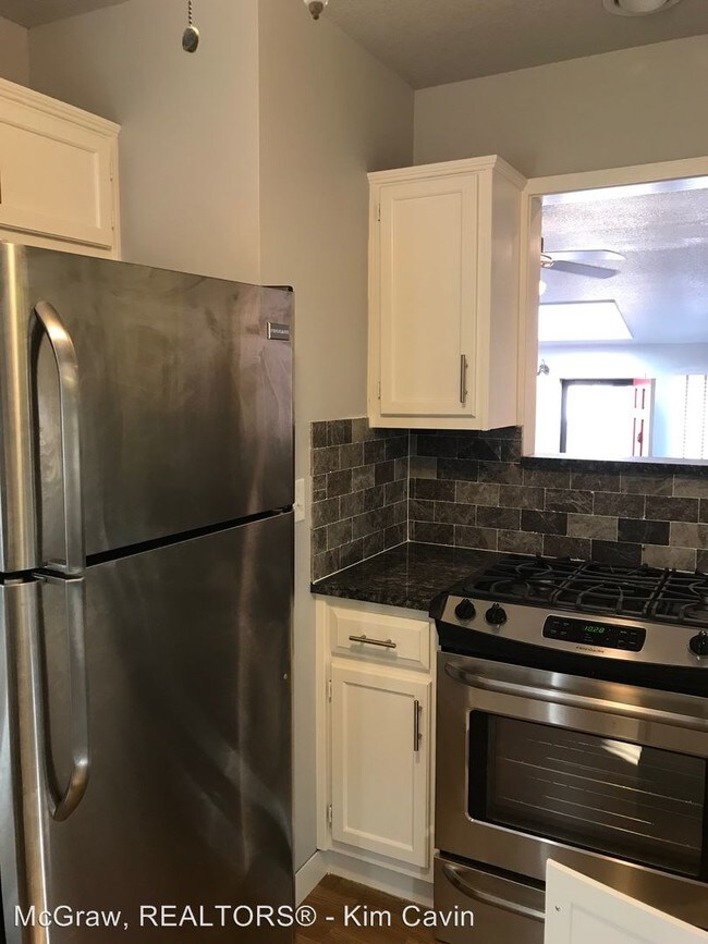 Foto del edificio - 1324 E 38th St