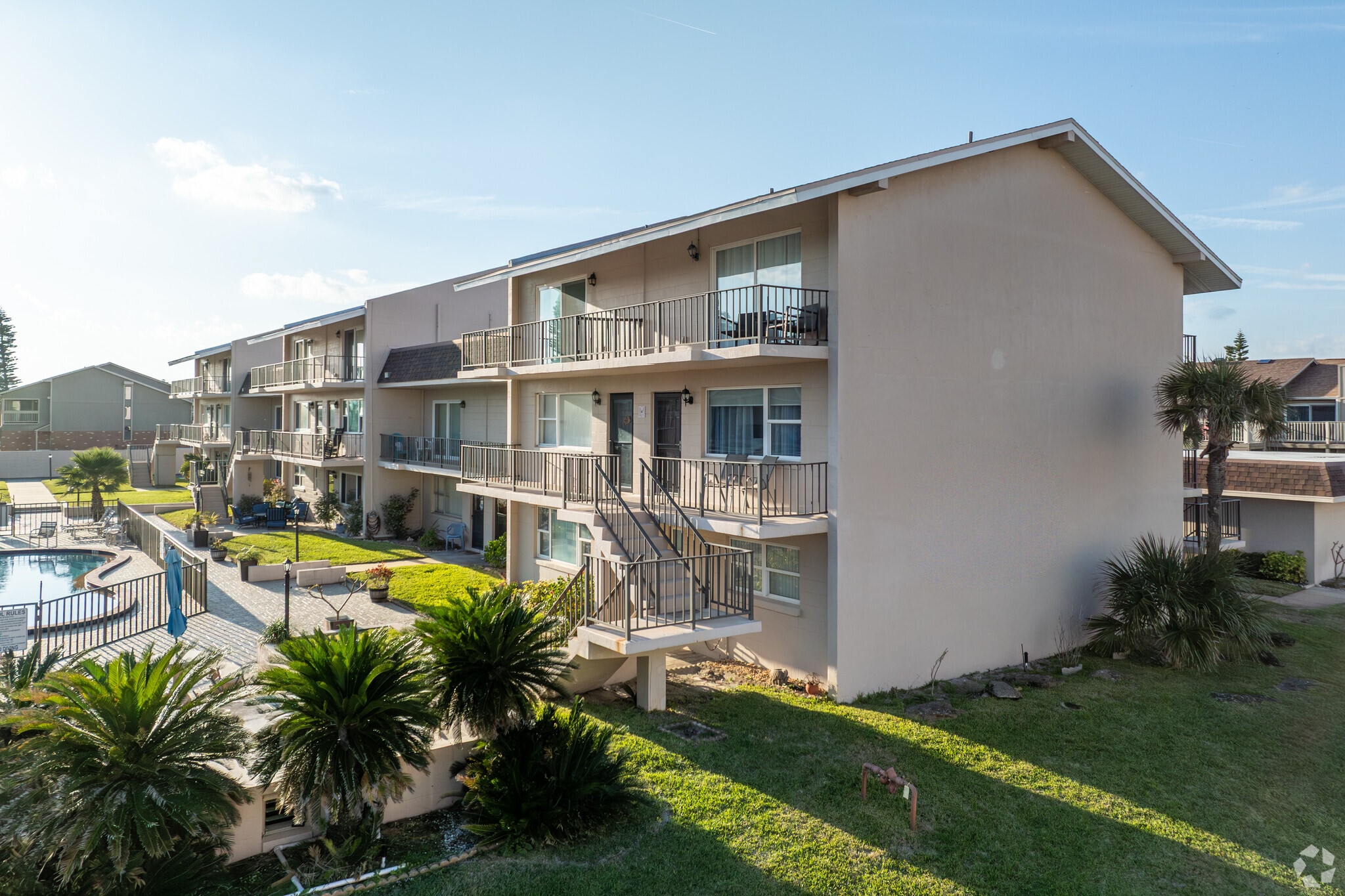 Ponce Harbour Condominiums