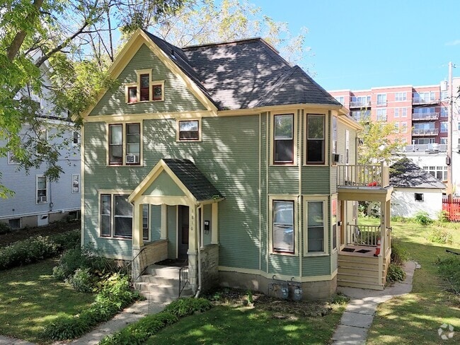 Building Photo - 1814 Madison St