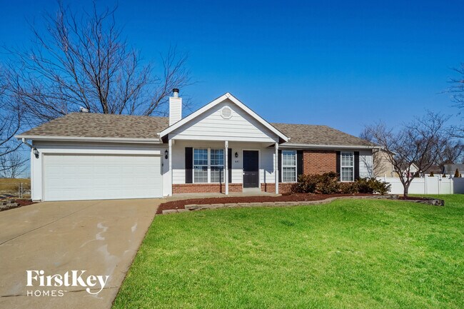 Foto del edificio - 641 Autumn Oaks Dr