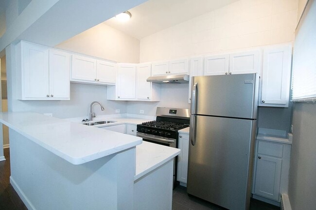 Building Photo - 26 E Washington Ave