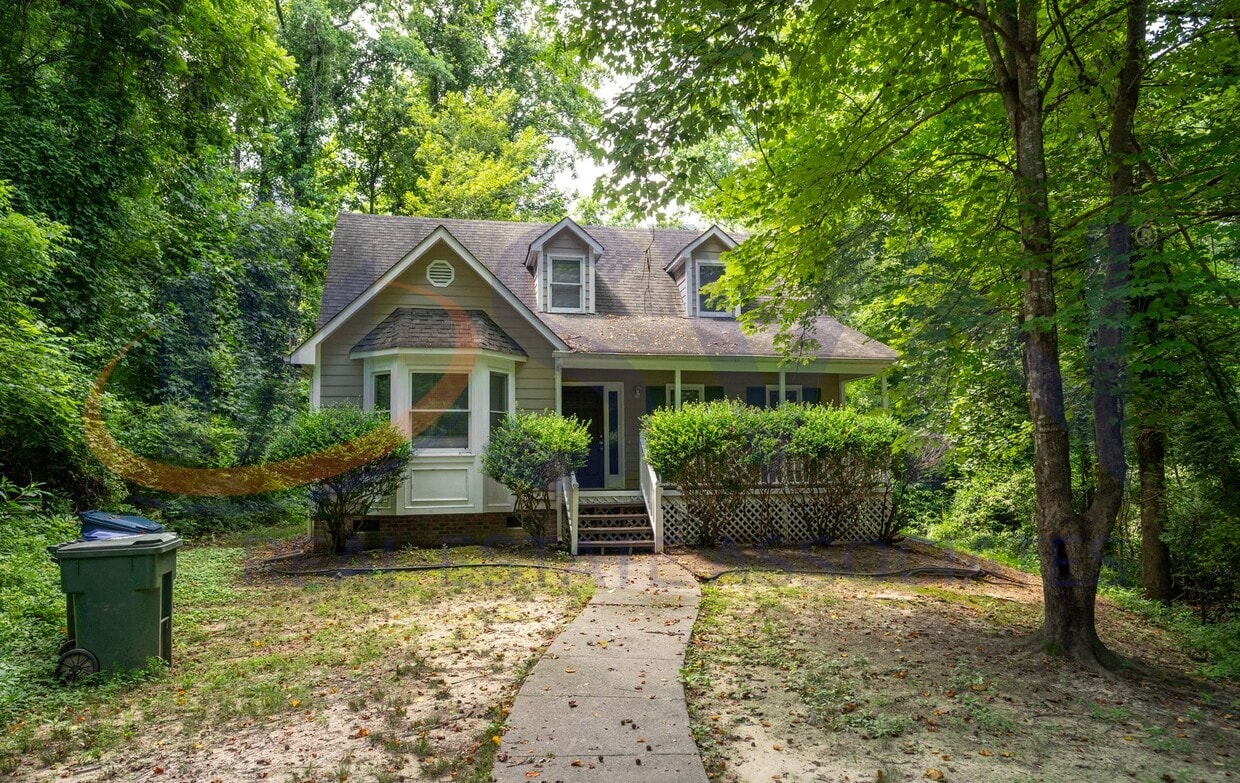 Primary Photo - Cottage living in this 3-Bedroom, 3-Bath Home in Durham – Near Duke