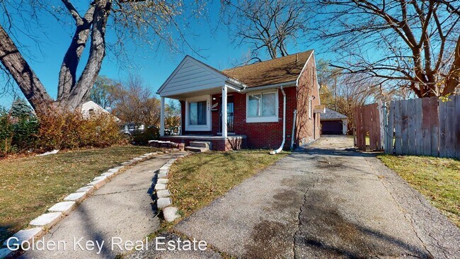 Building Photo - 3 br, 1 bath House - 18108 Waltham St