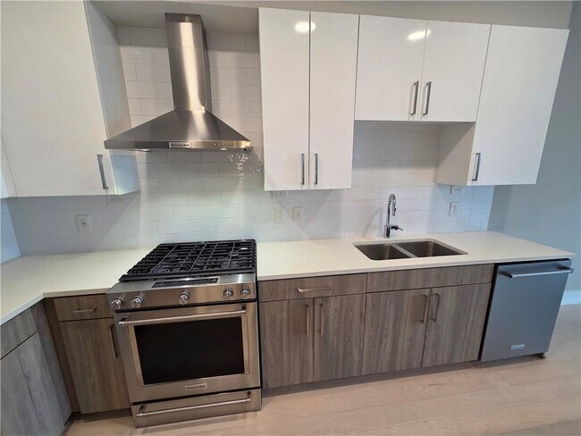 Foto del edificio - 775 Juniper St NE