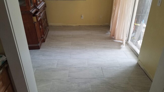 Foto del edificio - 3961 Park Ln