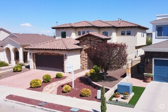 Building Photo - 12821 Little Misty Ln