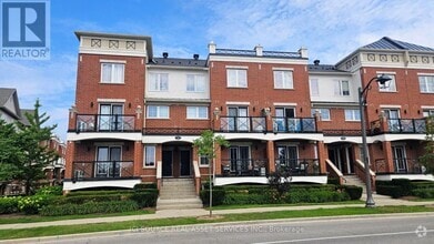 Building Photo - 15-15 Hays Blvd