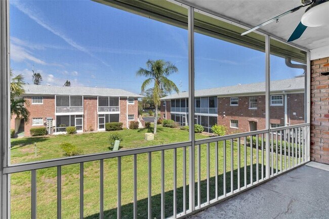 Building Photo - 3847 35th Way S