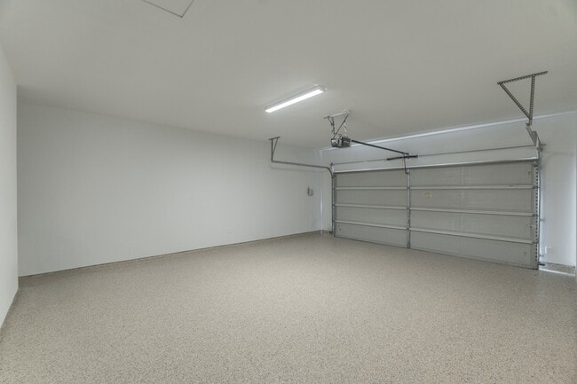 Building Photo - 17116 Coneflower Pl