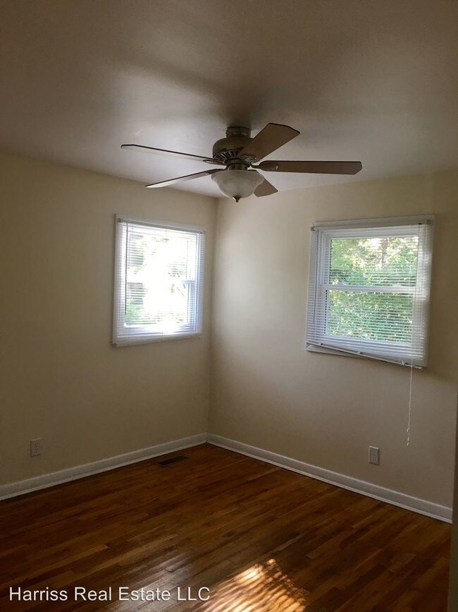 Building Photo - 3 br, 1.5 bath House - 213 Porters Neck Road