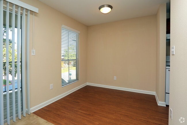Foto del interior - Northside Heights