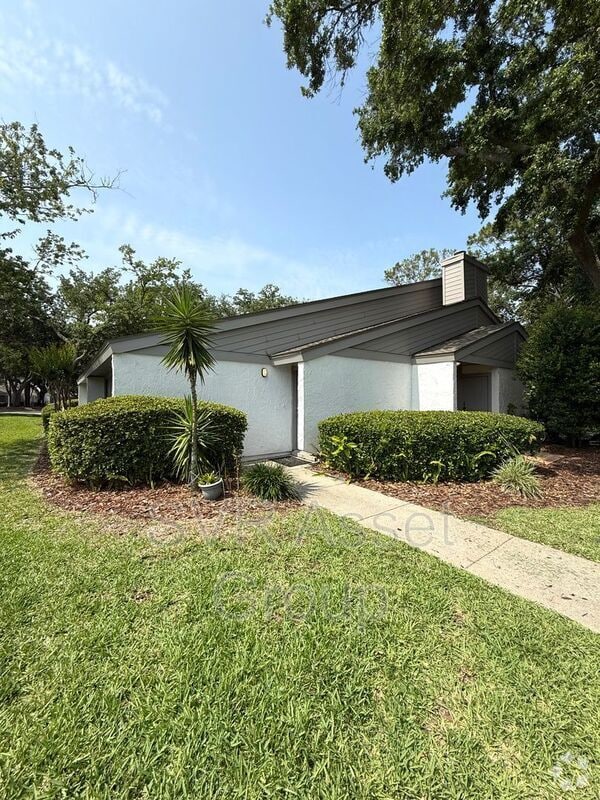 Building Photo - 1033 Sea Hawk Dr