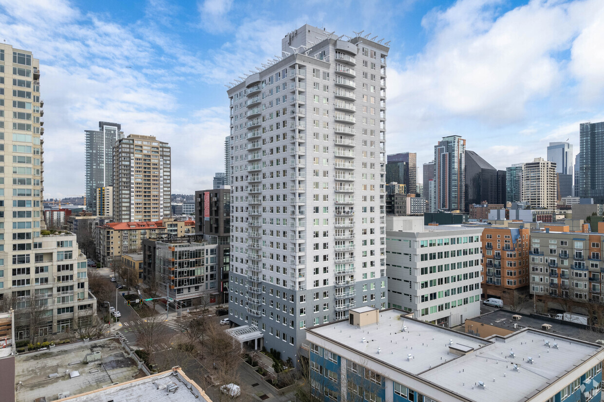 Exterior - Arbor Place Tower