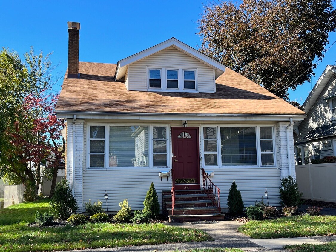 34 Wagner Pl, Hawthorne, NJ 07506 Room for Rent in Hawthorne, NJ