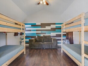 Building Photo - 1930 N Wheat Rd