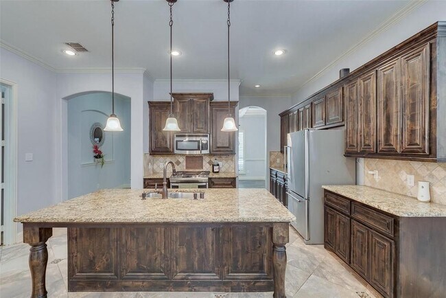 Foto del edificio - 5517 Ridgepass Ln