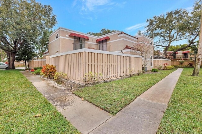 Building Photo - 4310 Village D Dr